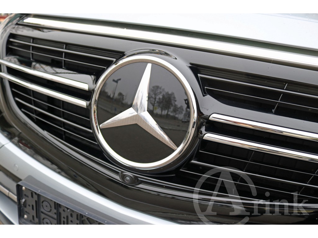 Mercedes-Benz - EQC - 400 4MATIC 80 kWh